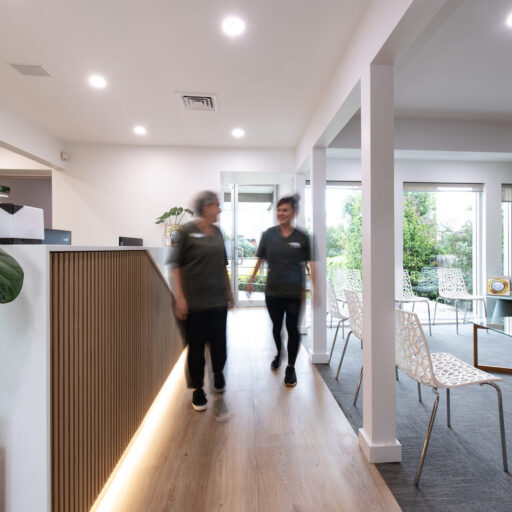 emergency dentist Bulleen performing exam on patient at Smile Style Dental Bulleen