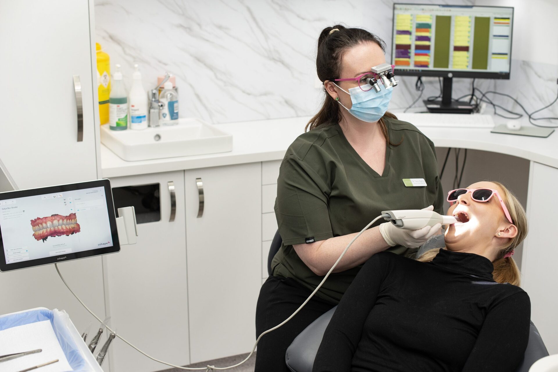 Invisalign dentist consulting at Smile Style Dental Bulleen